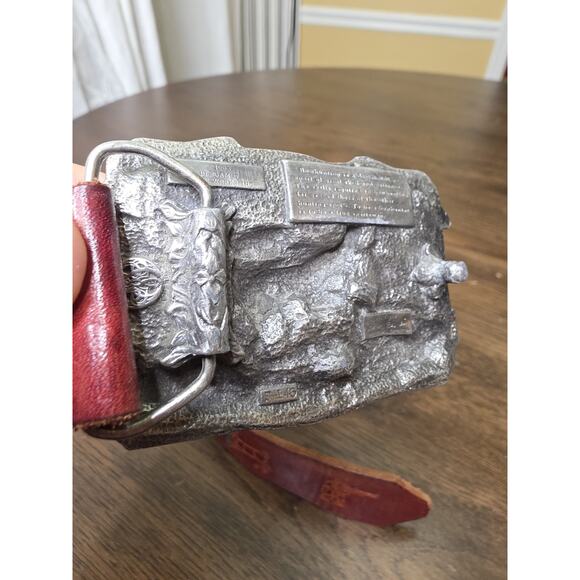 1983 Bergamot Brass Works BOWHUNTING Belt Buckle Enameled 3.25" x 2.5" With Belt - Picture 8 of 16